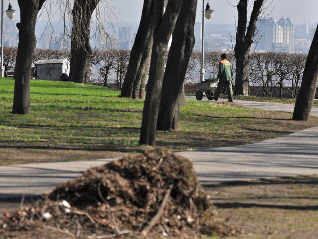 В Киеве провели генеральную уборку, 22 марта 2014г.