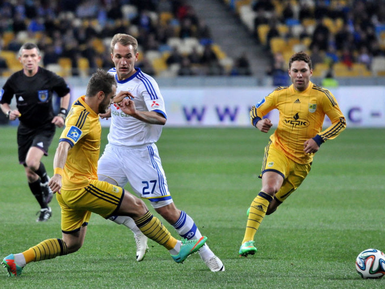 В Украине проходит Чемпионат по футболу