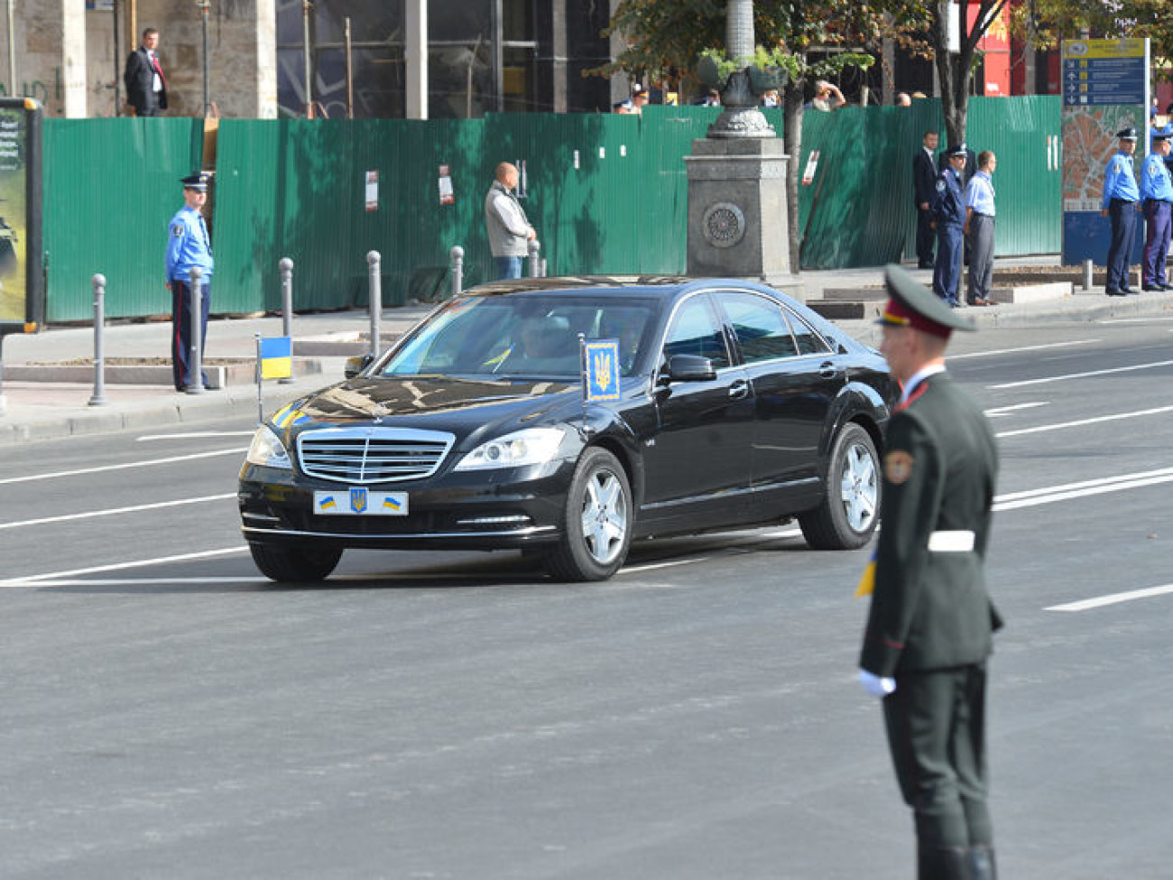 В Киеве прошел парад войск