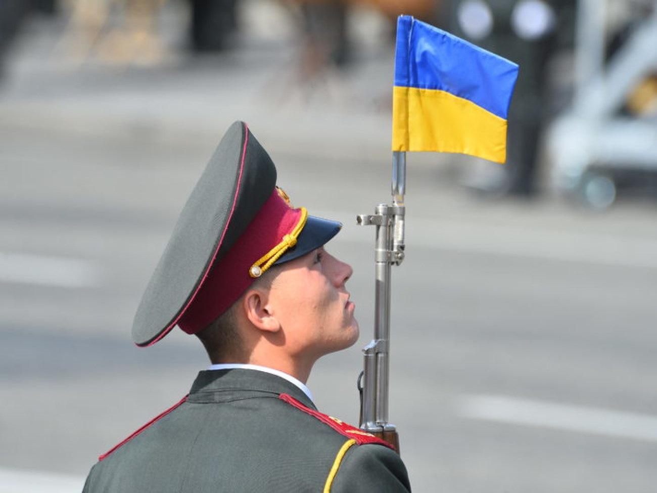 В Киеве прошел парад войск