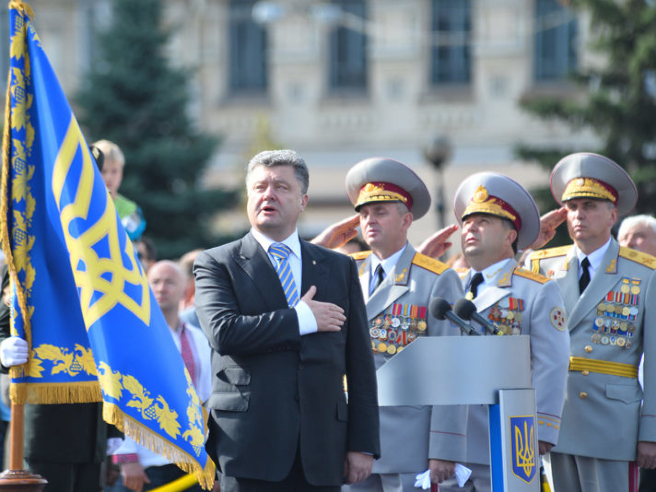 В Киеве прошел парад войск