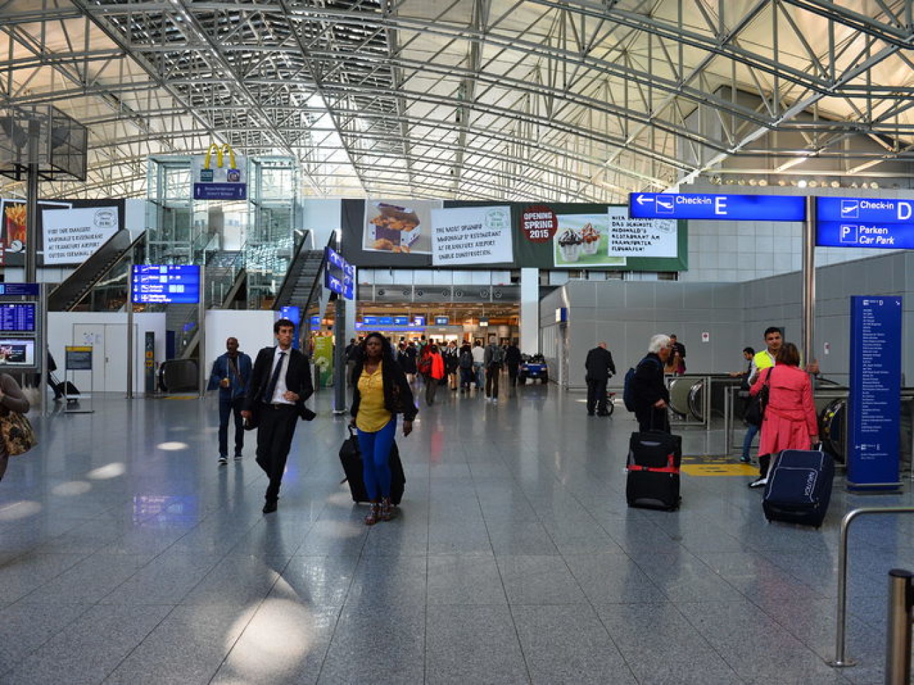 Рейн-Майнский Аэропорт — крупнейший аэропорт Германии и Европы