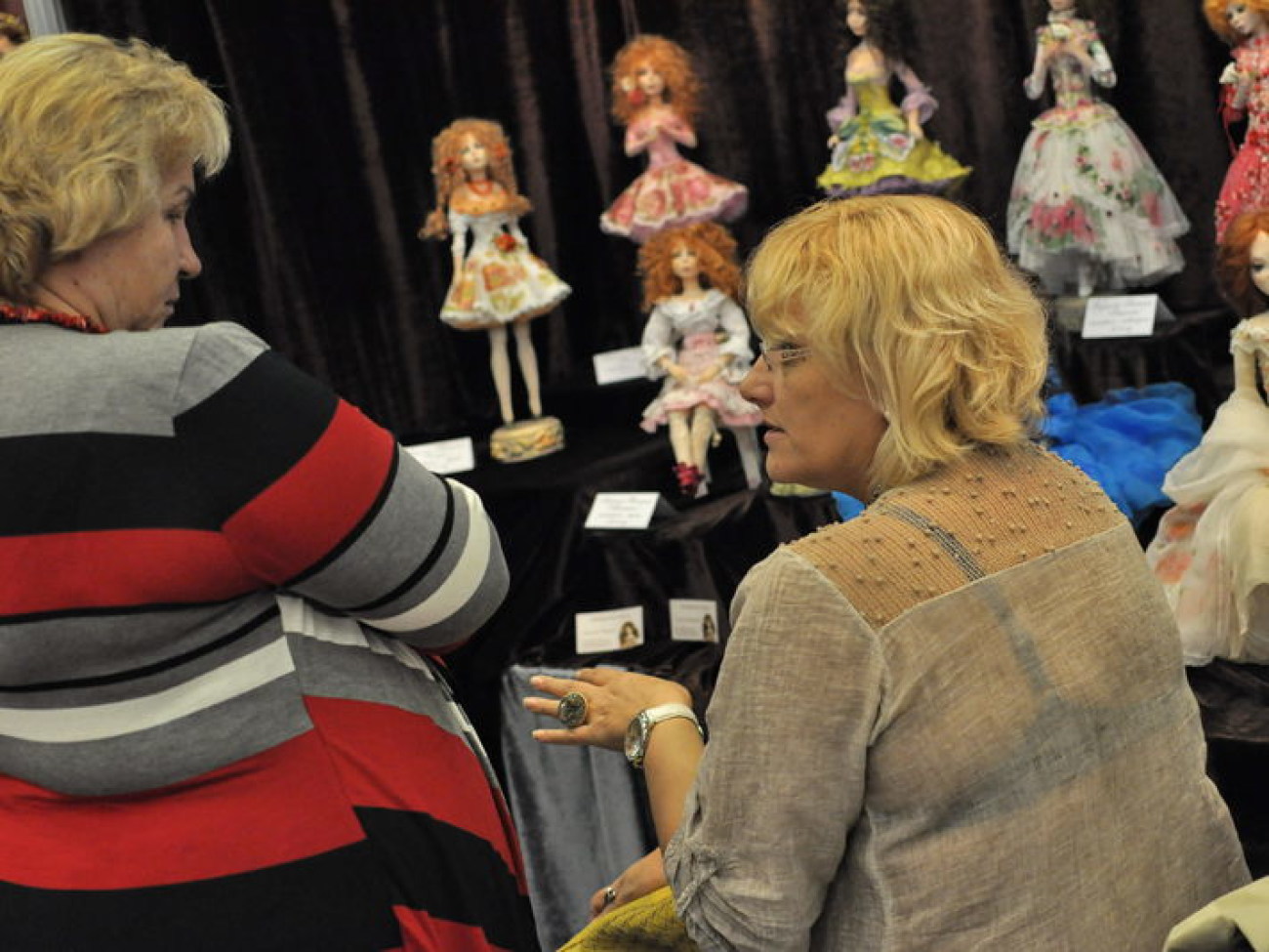 В Киеве открылась выставка кукол и рукоделия
