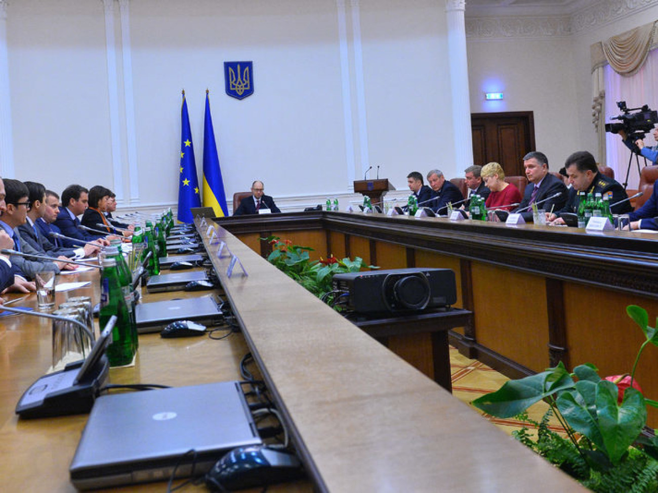 &#171;Жесткий бюджет&#187;, изменения Бюджетного и Налогового кодексов: новый Кабмин хочет выжить