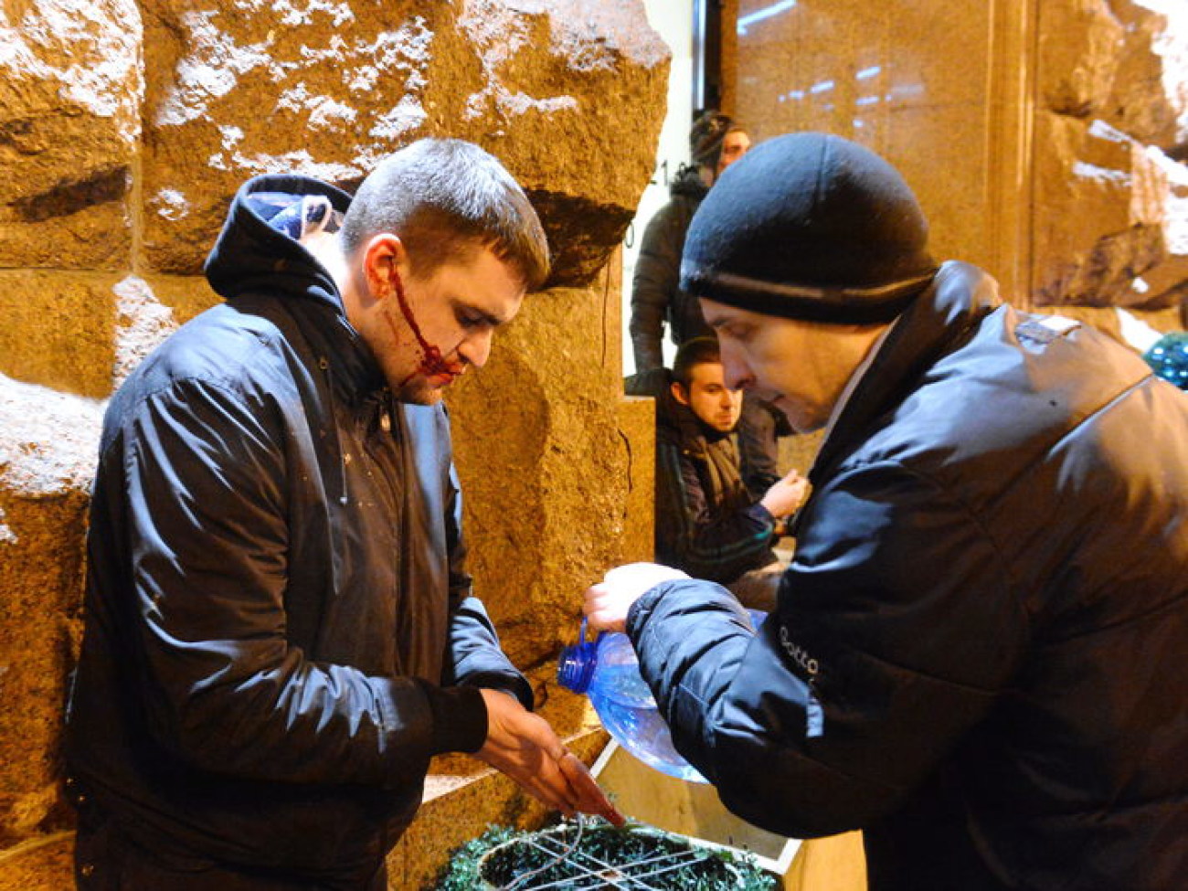 В Киеве подрались украинские и французские фанаты, есть пострадавшие