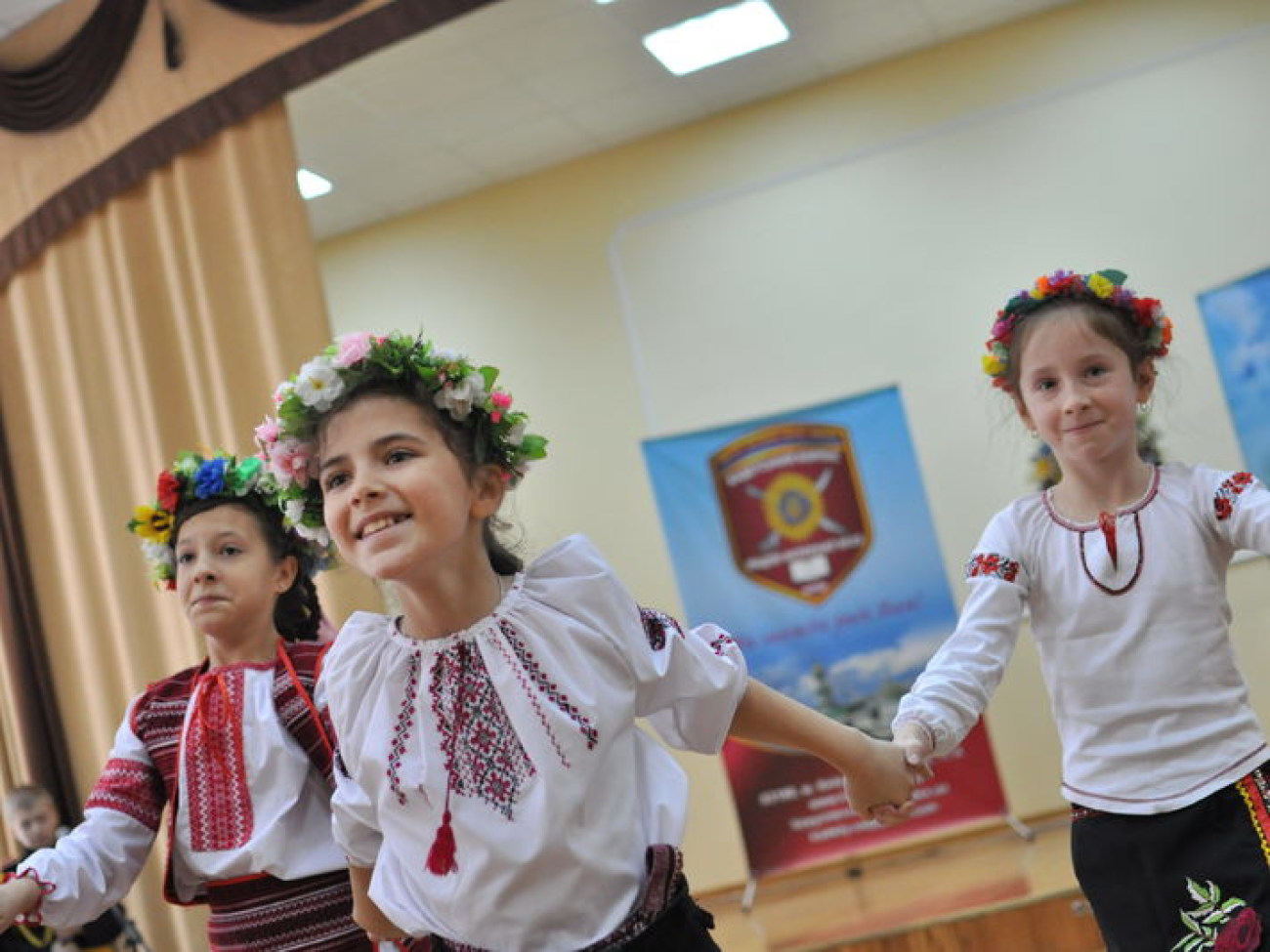 Как киевские кадеты и барышни Андреевские вечерницы провели