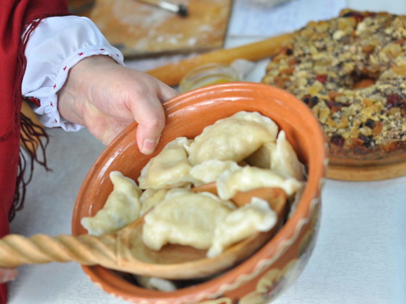 Как киевские кадеты и барышни Андреевские вечерницы провели