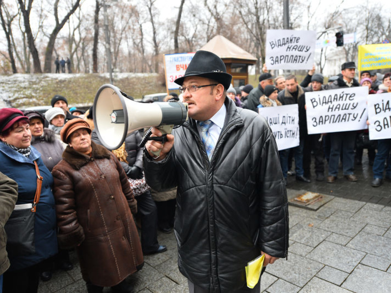 Сотрудники &#171;Киевпастранса&#187; угрожают Яценюку забастовкой
