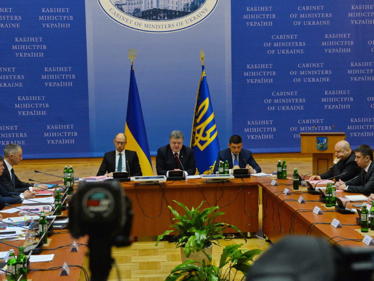 В Киеве собрались министры, Президент и губернаторы