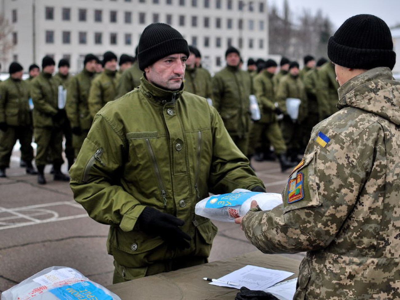 Журналистам показали как проходит подготовка мобилизованных