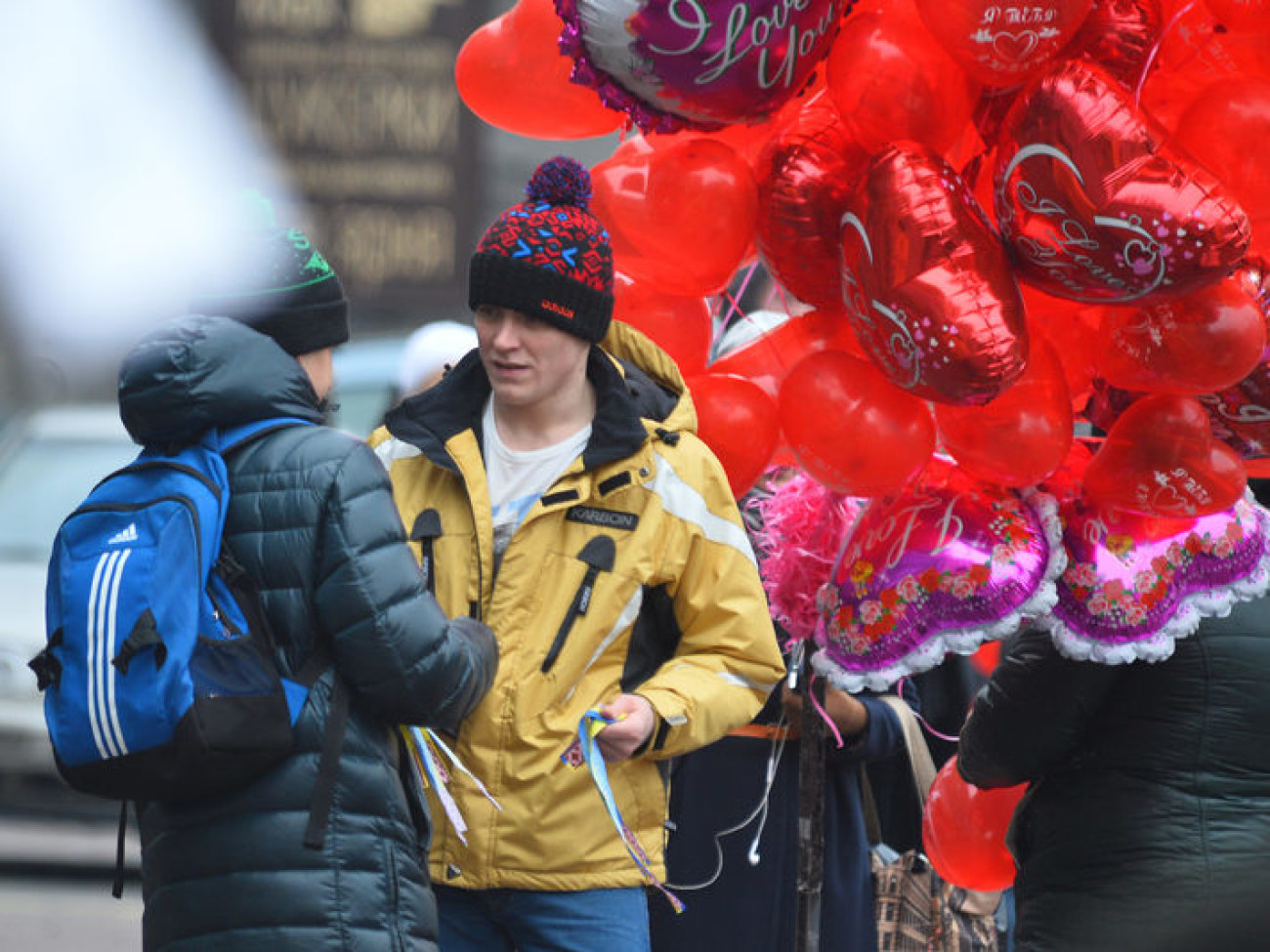 Влюбленные всего мира празднуют День святого Валентина