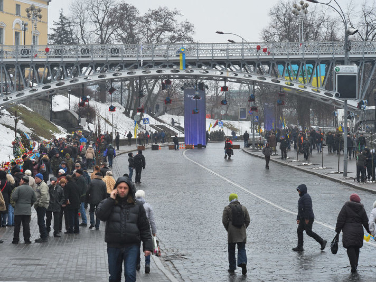 На Майдане помянули Героев Небесной Сотни