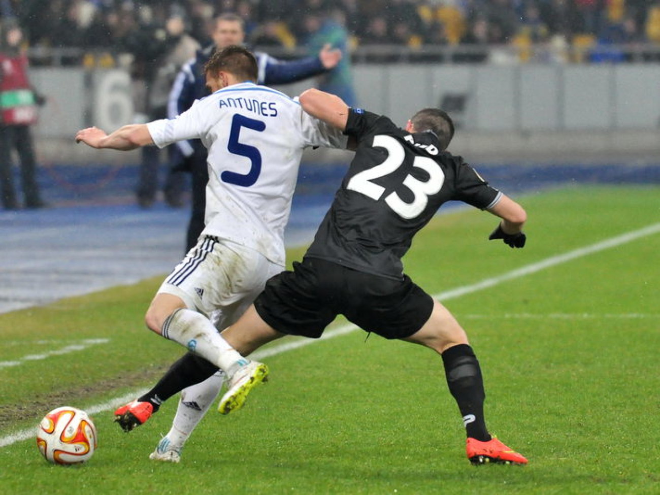 «Динамо» вышел в 1/8 финала Лиги Европы, а болельщики перепутали французов с россиянами