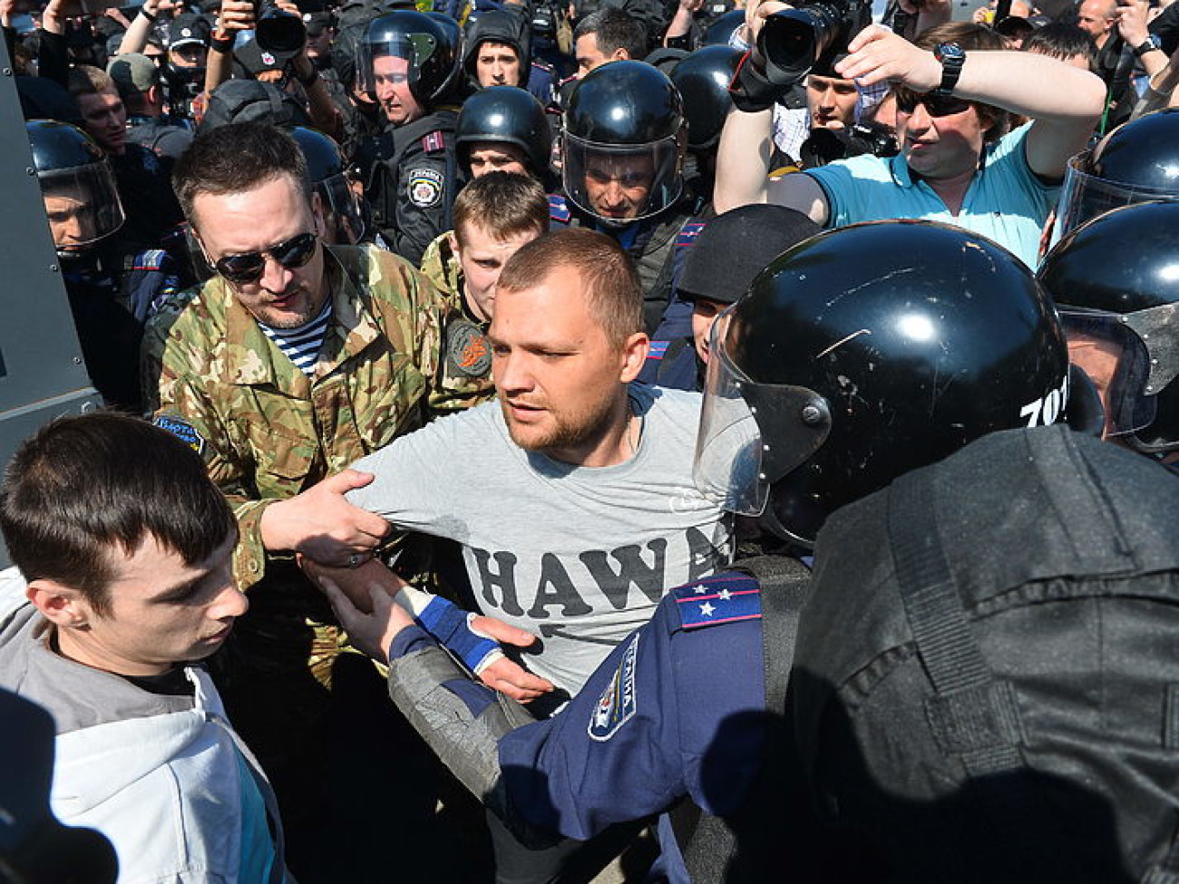 Милиция задержала 19 участников стычки возле столичного музея ВОВ