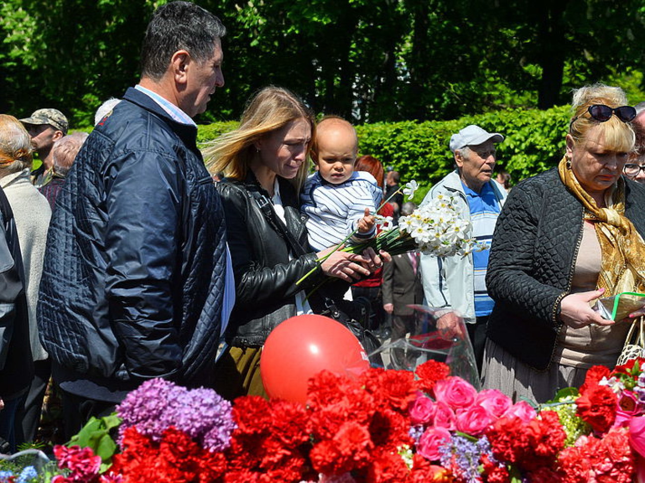 Украинские коммунисты почтили память советских воинов