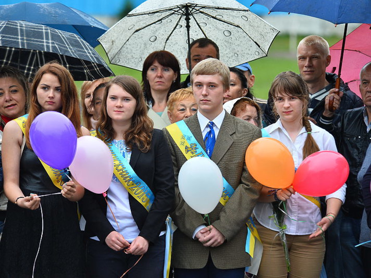 В украинских школах прозвучал Последний звонок, 29 мая 2015 г.