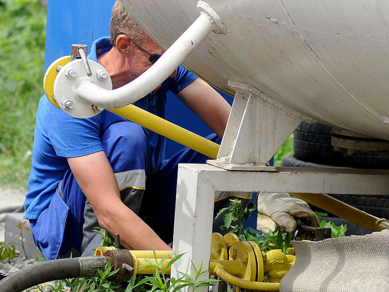 В Киеве демонтировали опасные газовые автозаправки