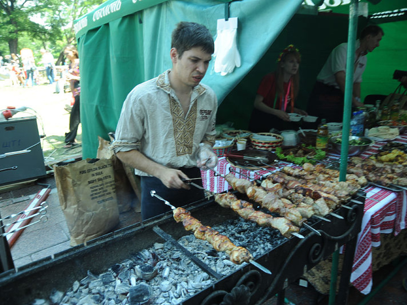 В Киеве проходит фестиваль международной кухни и творчества СМАЧНОFEST