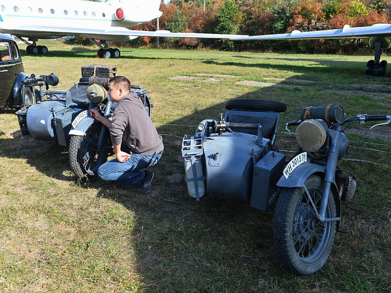 В Киеве проходит международный фестиваль старинных автомобилей «Old Car Land-2015»