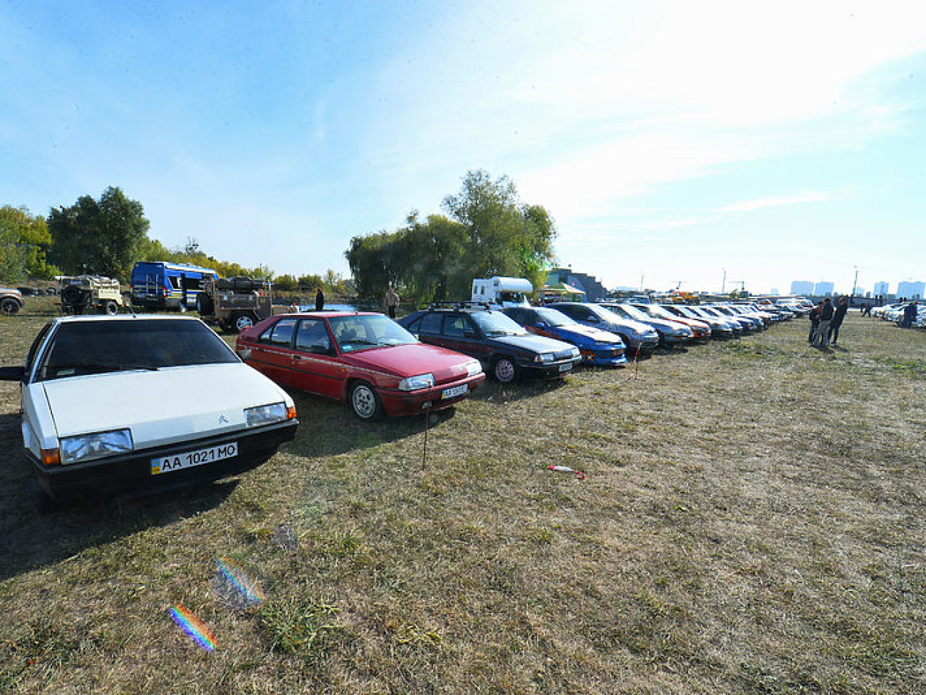 В Киеве проходит международный фестиваль старинных автомобилей «Old Car Land-2015»