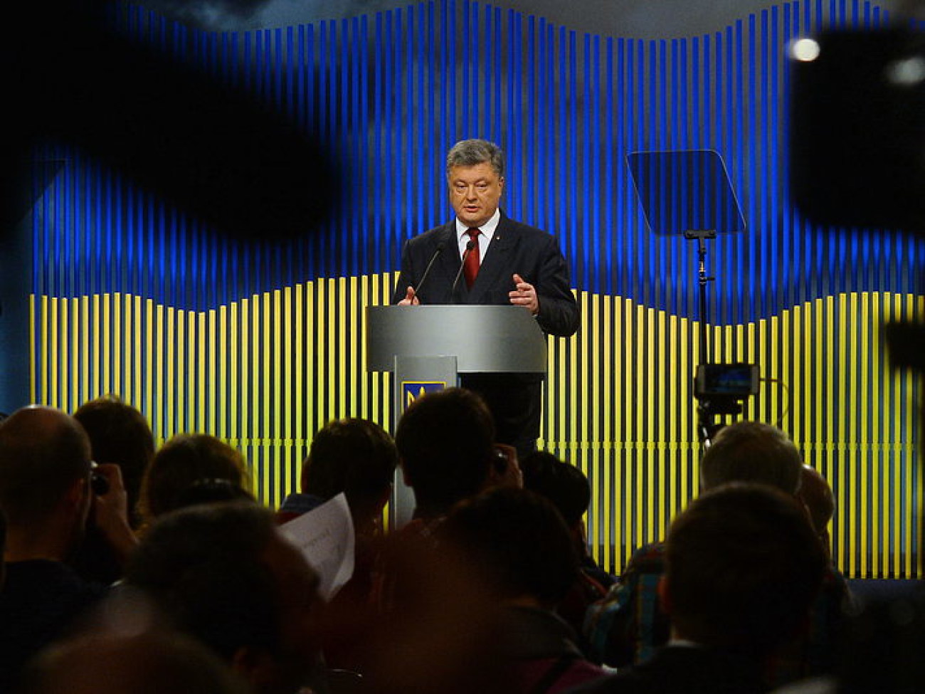 В начале года Порошенко решил пообщаться со СМИ