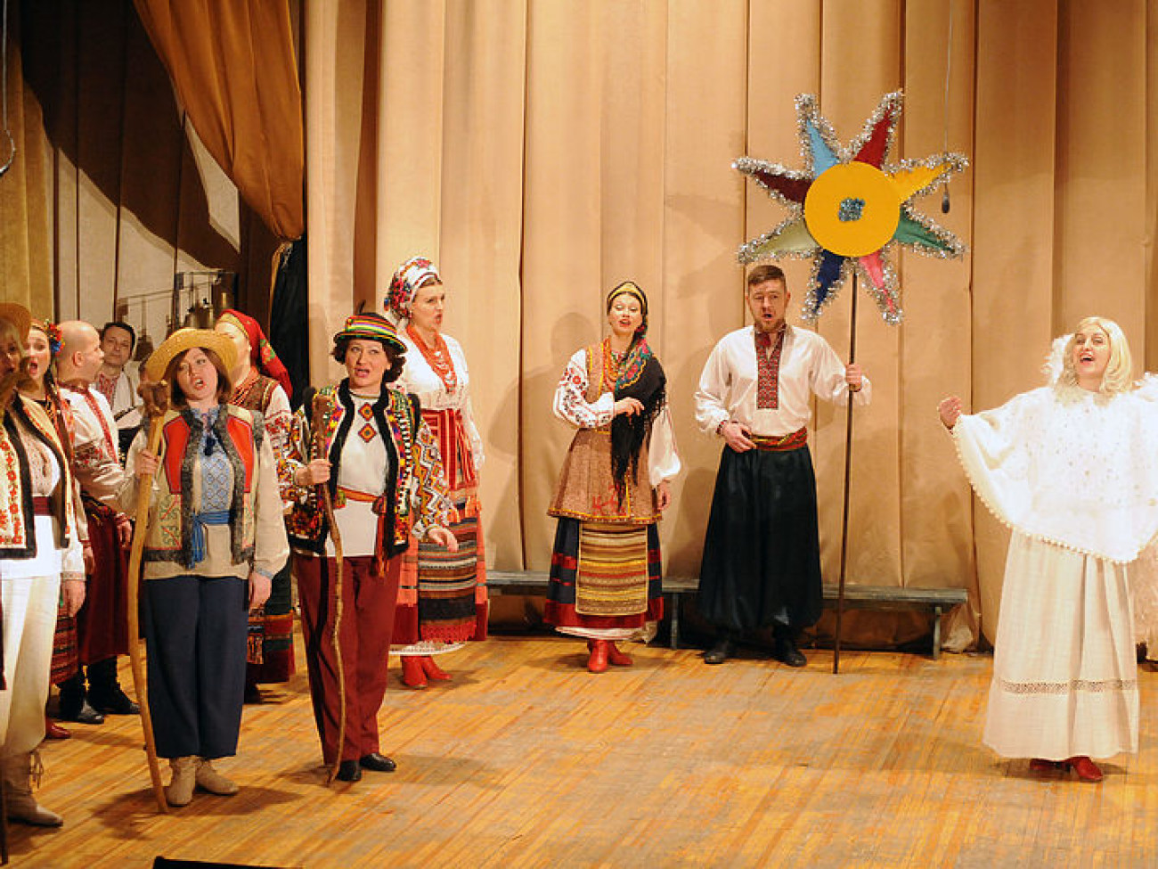 Академический театр украинского фольклора «Берегиня» дал концерт в Киеве
