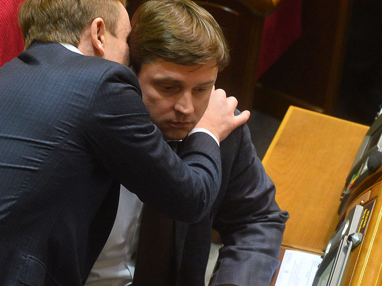 В Верховной Раде &#8212; день отставки правительства и Тимошенко в новом образе