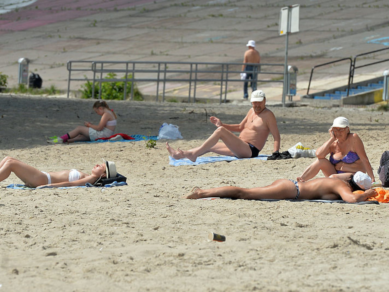 В Киеве разрешено купаться на 9 пляжах