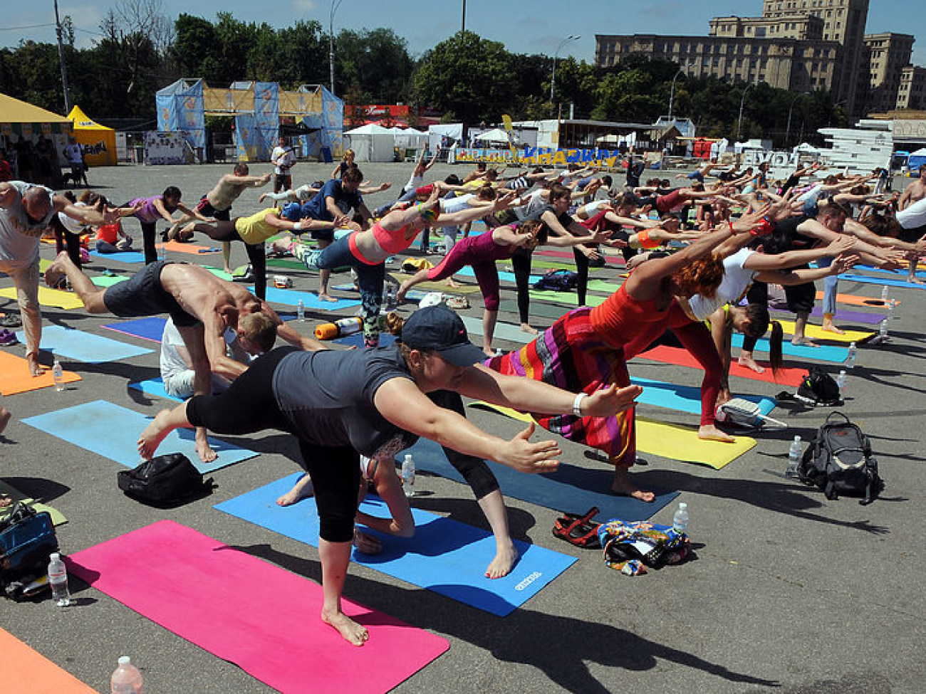 В Харькове отметили Международный день йоги