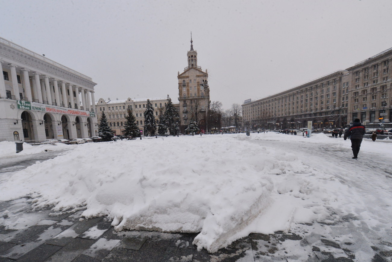 Киев утонул в сугробах