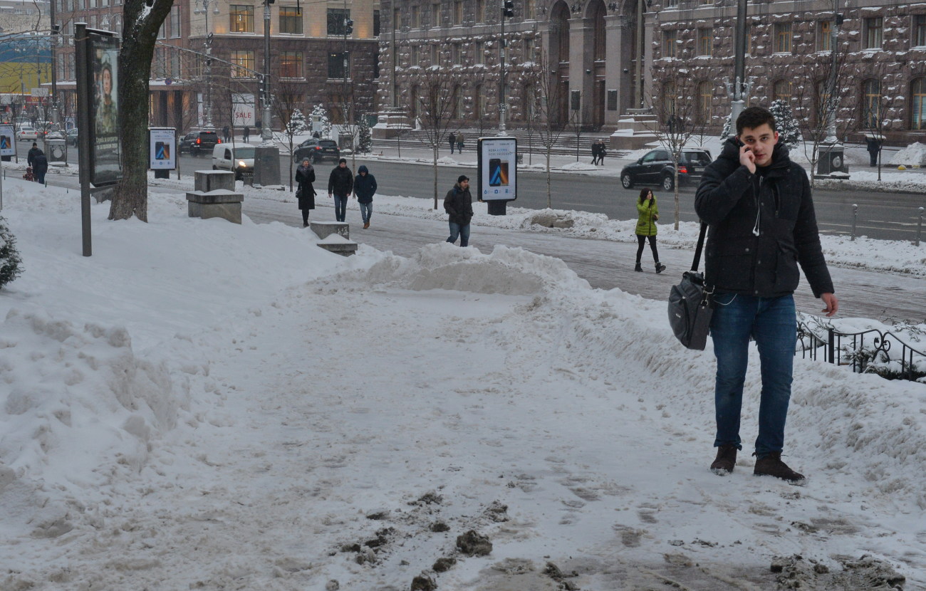 Киев утонул в сугробах