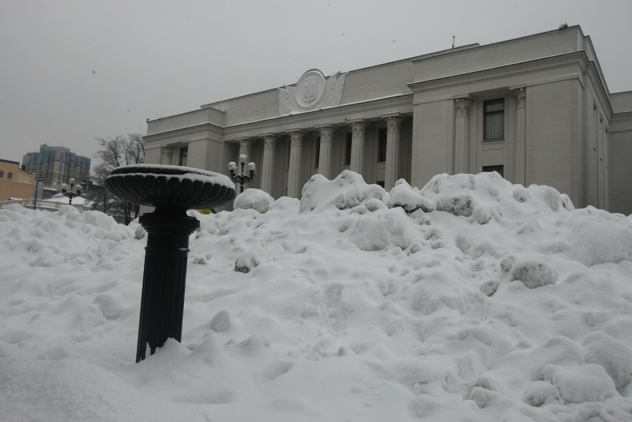 Киев утонул в сугробах