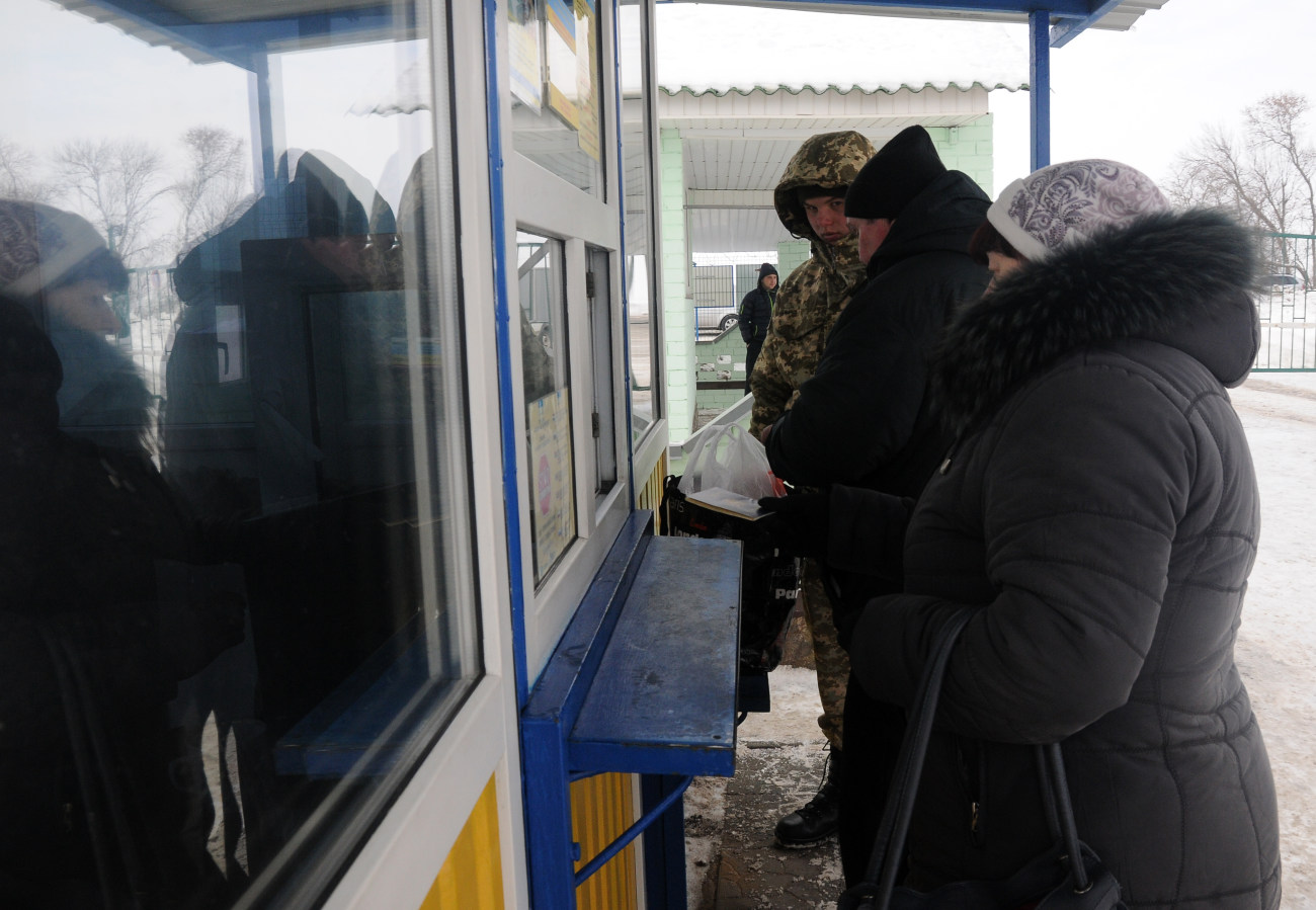 Гоптовка &#8212; крупнейший автомобильный переход на украинско-российской границе