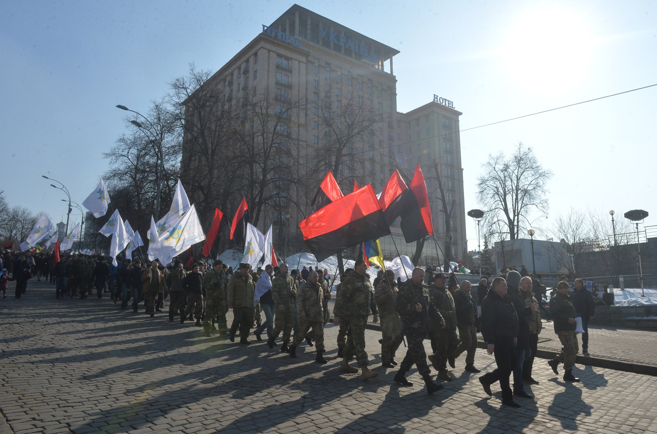 Центр Киева перекрыт металлическими заборами