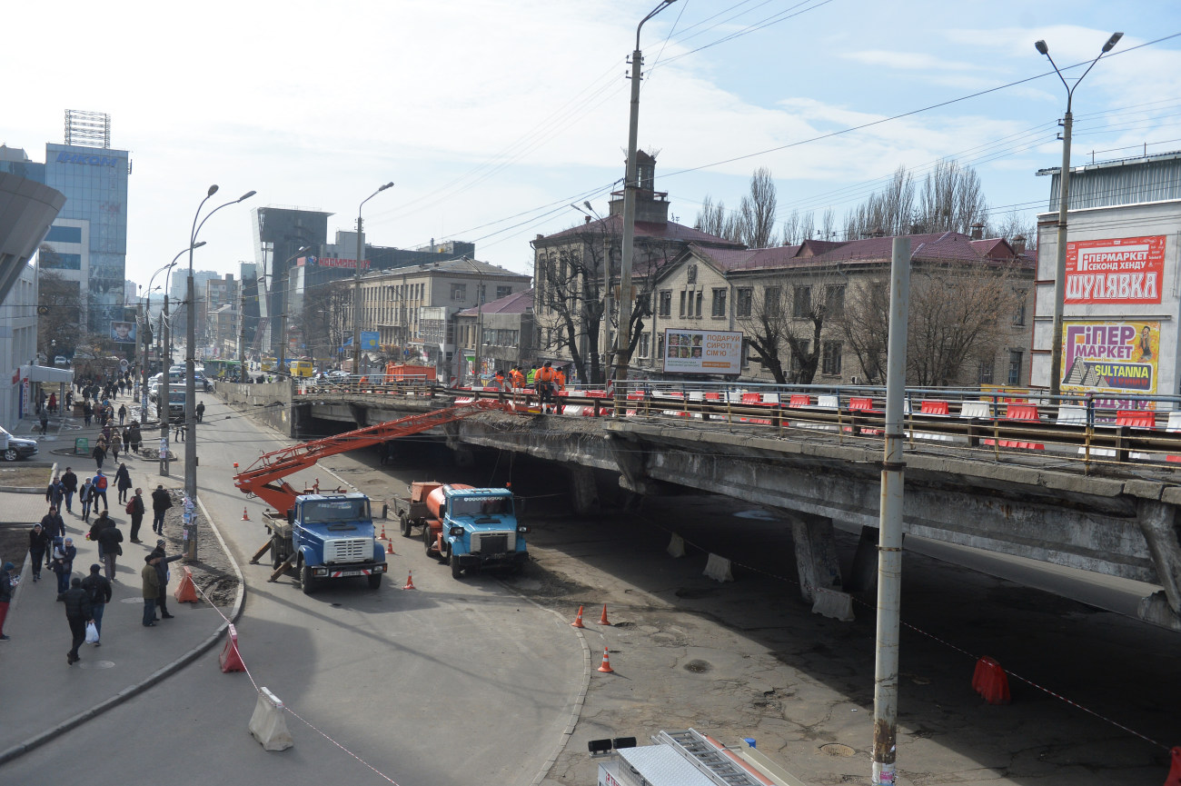 Шулявский мост будет работать в ограниченном режиме