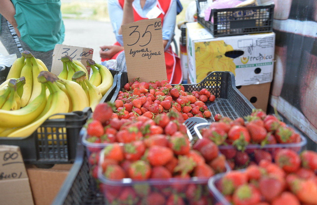 В мае существенно подпрыгнули в цене продукты из «борщевого набора», но фрукты становятся доступнее