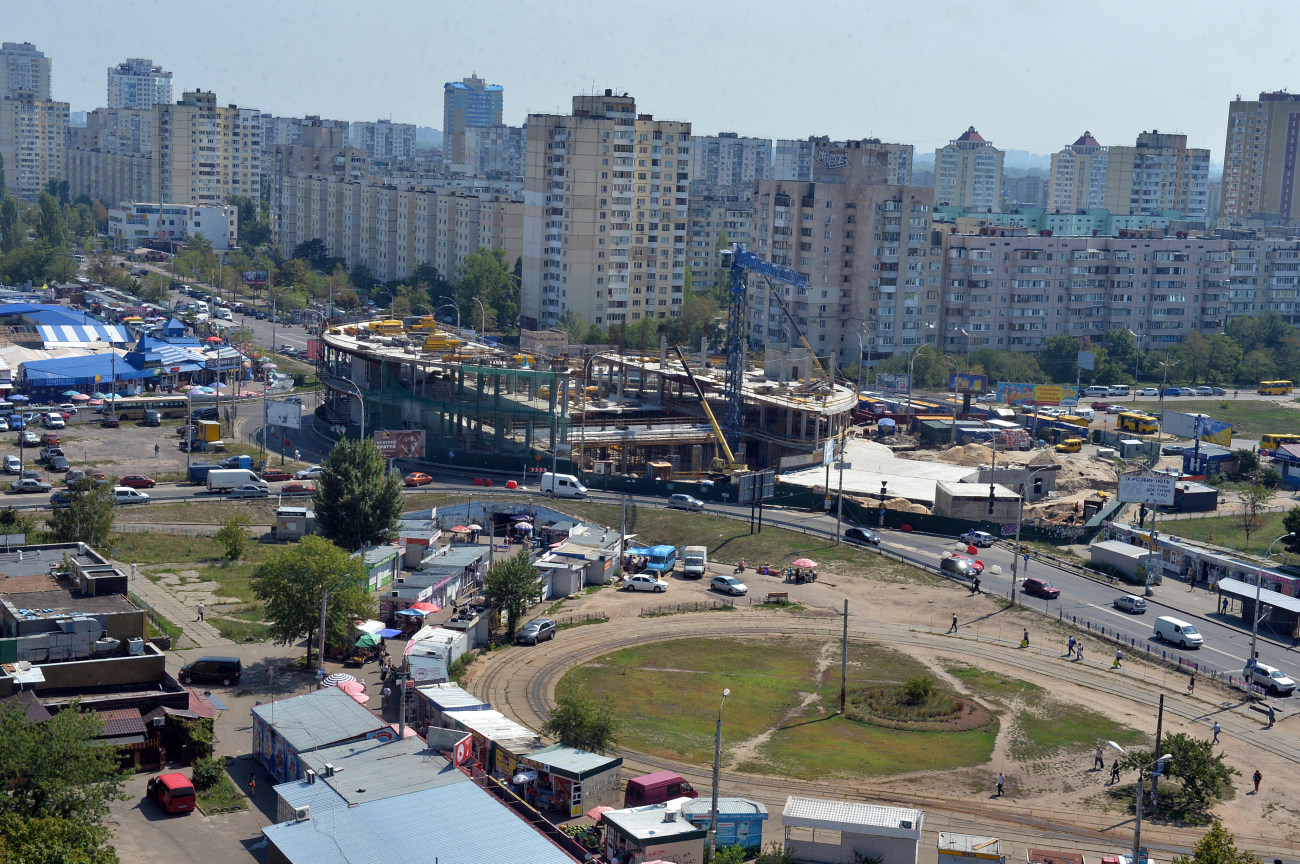 Как сейчас выглядит скандальный ТРЦ &#171;Оазис&#187; в Киеве