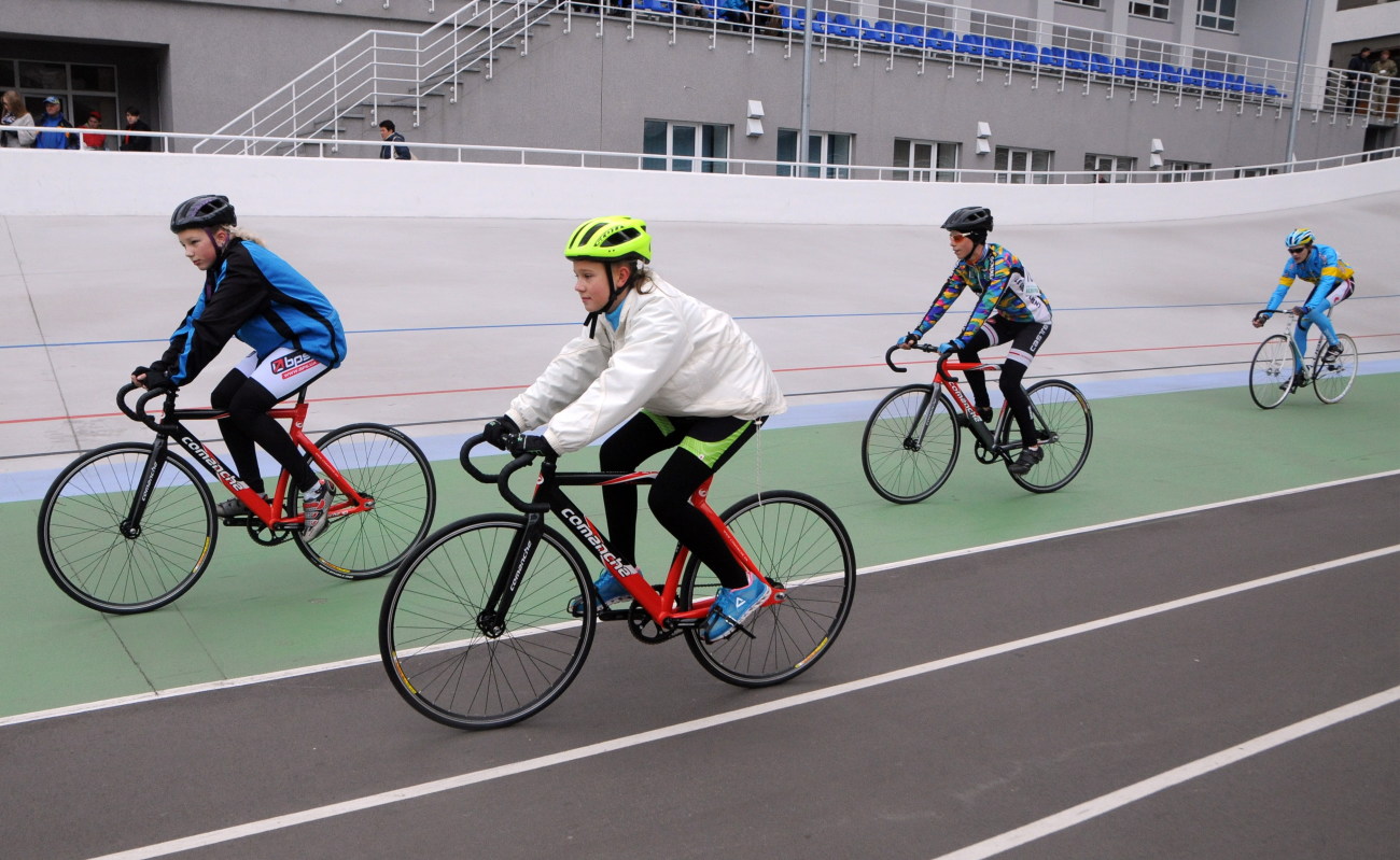 На территории Киевского велотрека открыли детскую спортивную школу