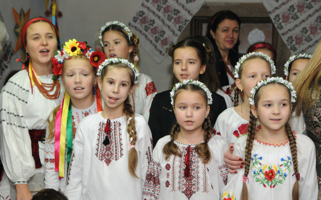 В Пирогово проходят празднования Дня Катерины