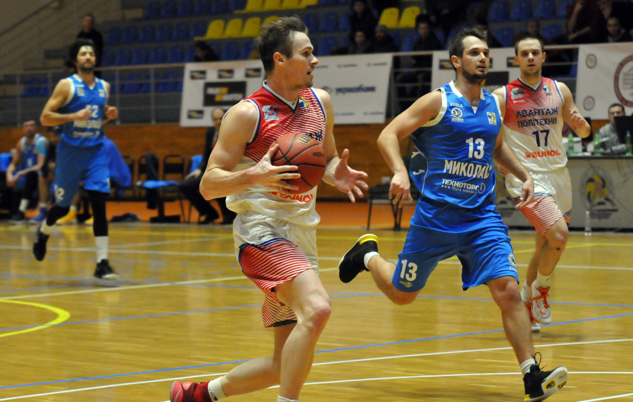 Баскетбольная Суперлига: «Николаев» в Харькове сумел одолеть «Политехник»