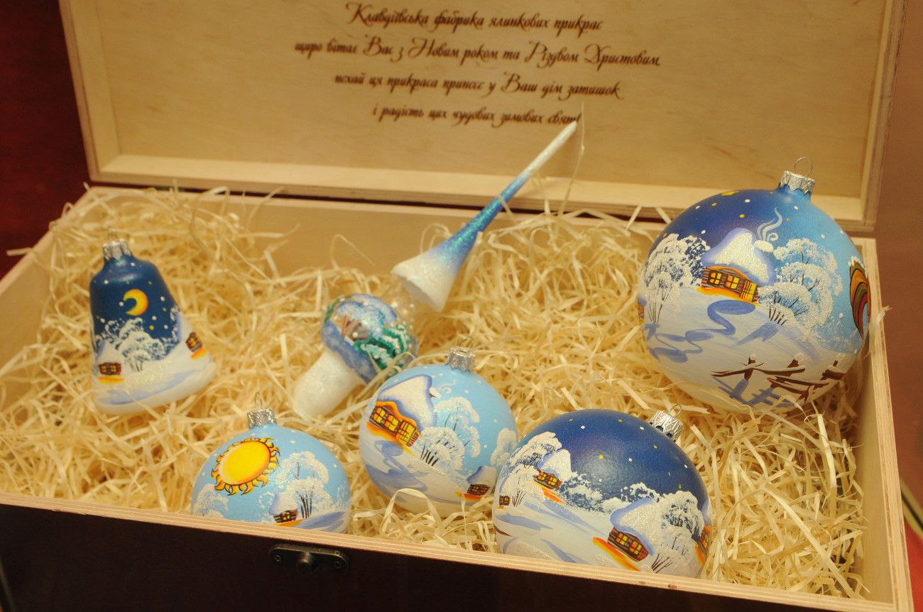 В Киеве проходит новогодняя выставка &#171;Алхимия праздника&#187;