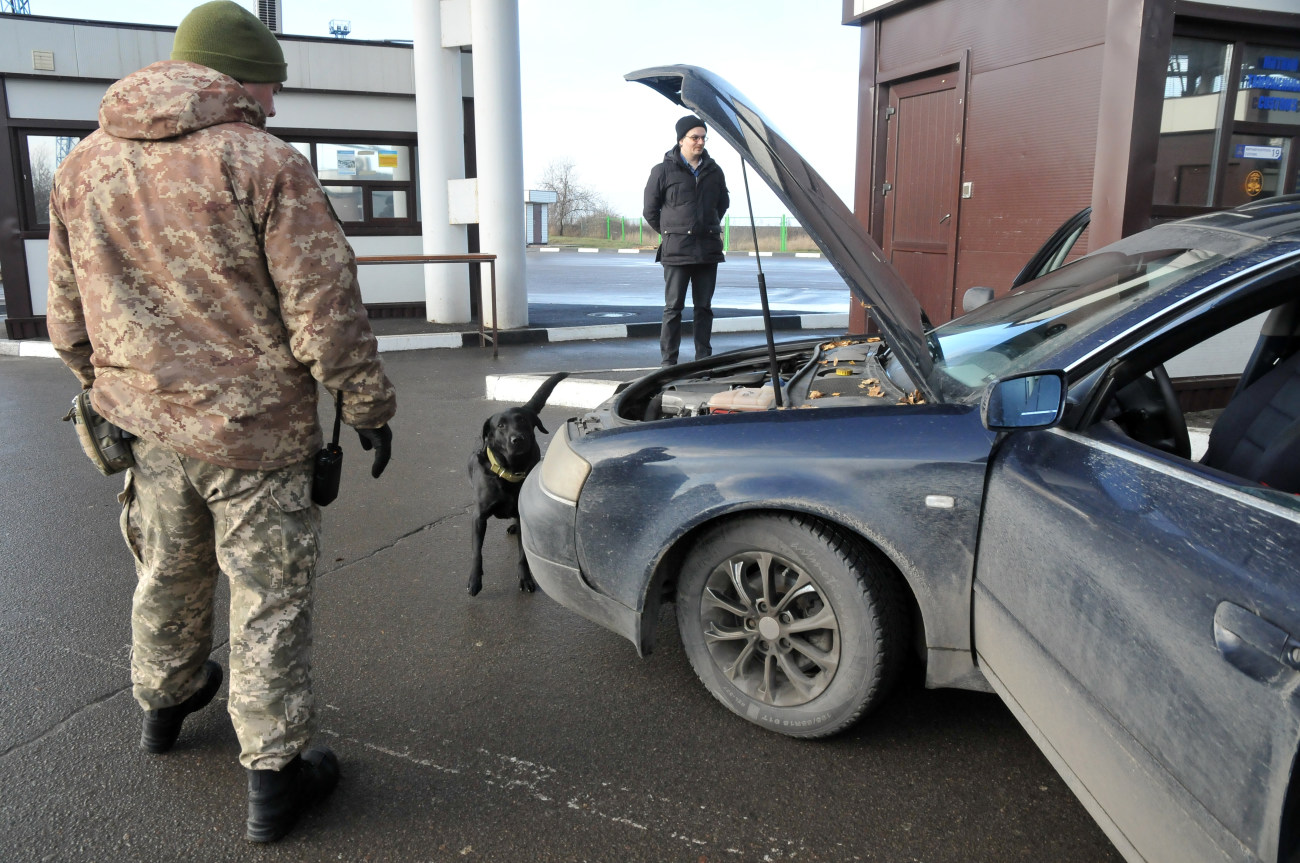 Украина запустила биометрический контроль на границе с Россией