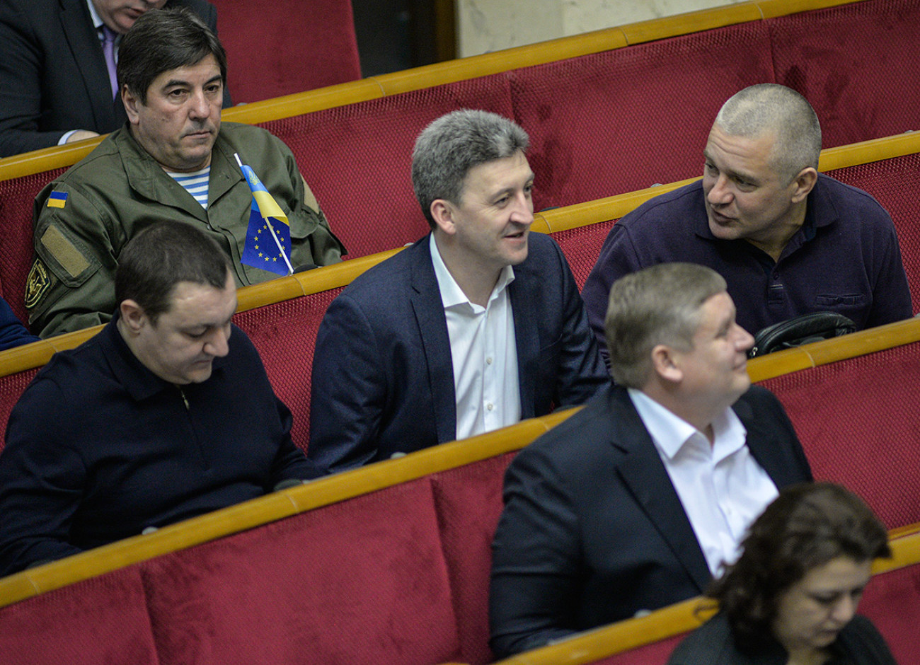 После праздников депутаты малочисленным складом принялись за закон о Донбассе