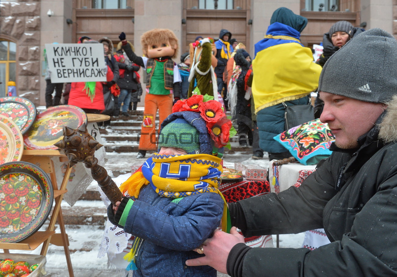 Художники и предприниматели Андреевского спуска протестовали против уничтожения вернисажа