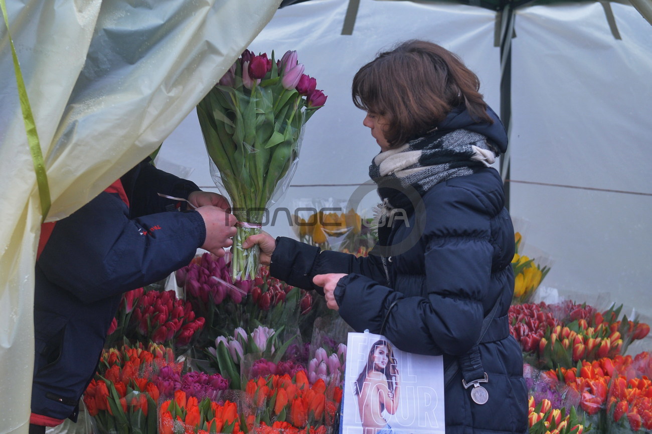 Как в Киеве еще празднуют 8 Марта