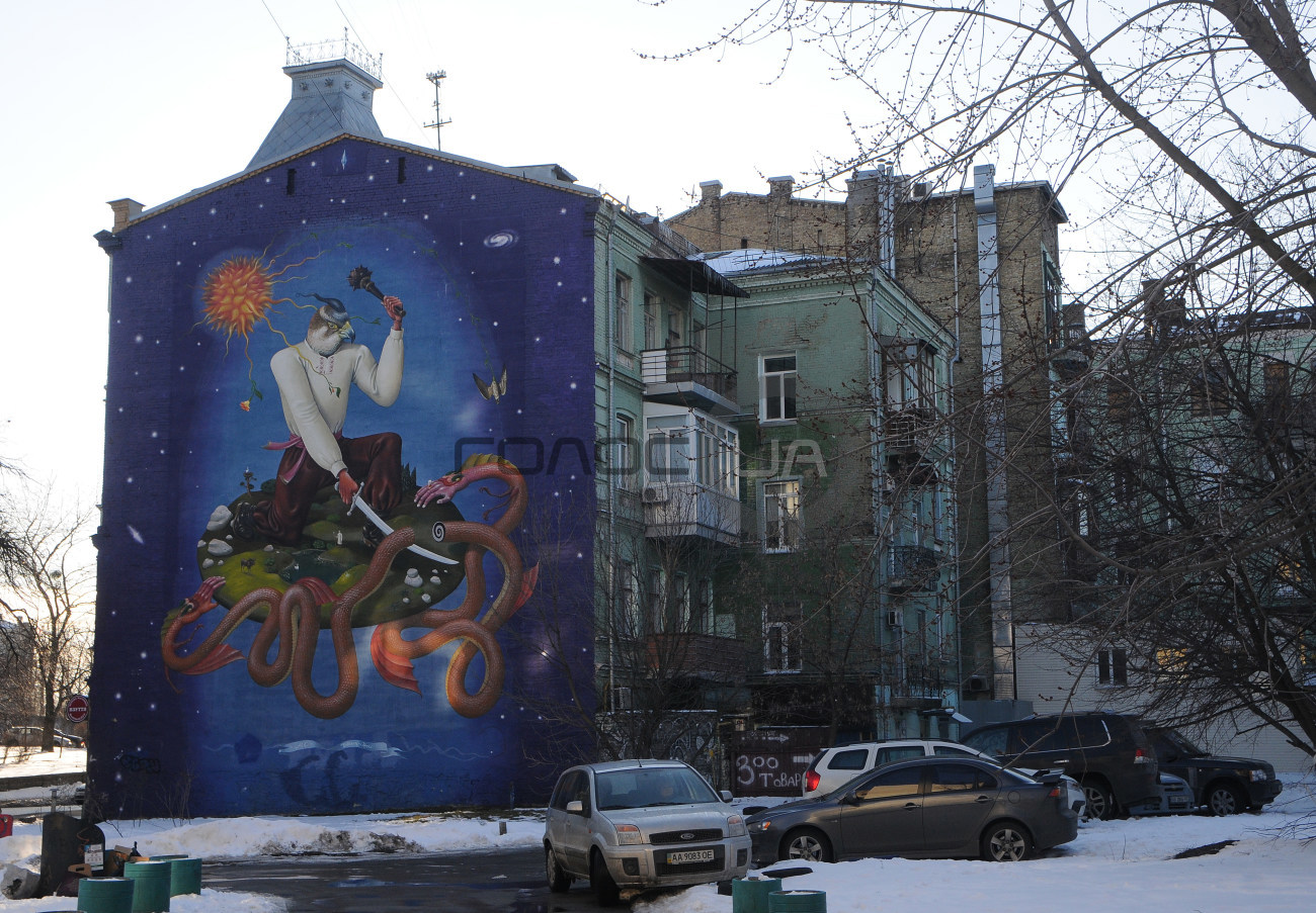 На Пейзажной аллее в Киеве строят бетонную лестницу, а весной обещают реконструкцию
