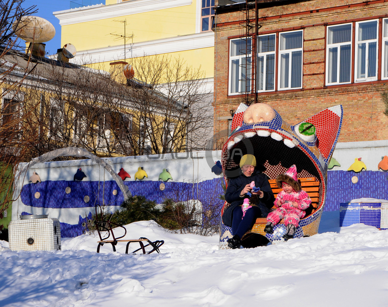 На Пейзажной аллее в Киеве строят бетонную лестницу, а весной обещают реконструкцию