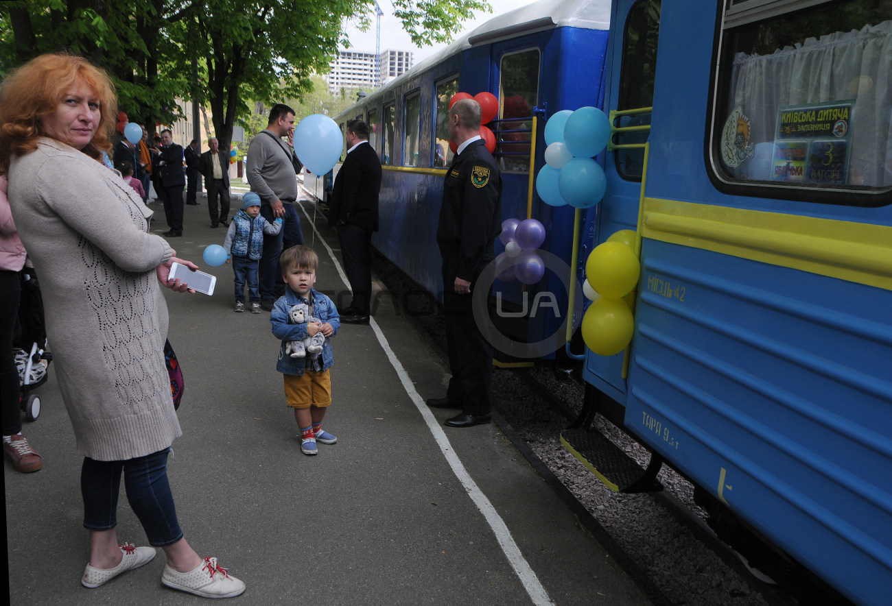 Столичная детская железная дорога окрыла сезон