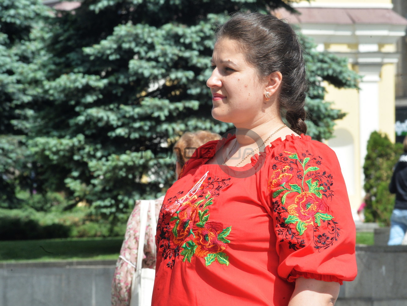 В Украине празднуют День вышиванки