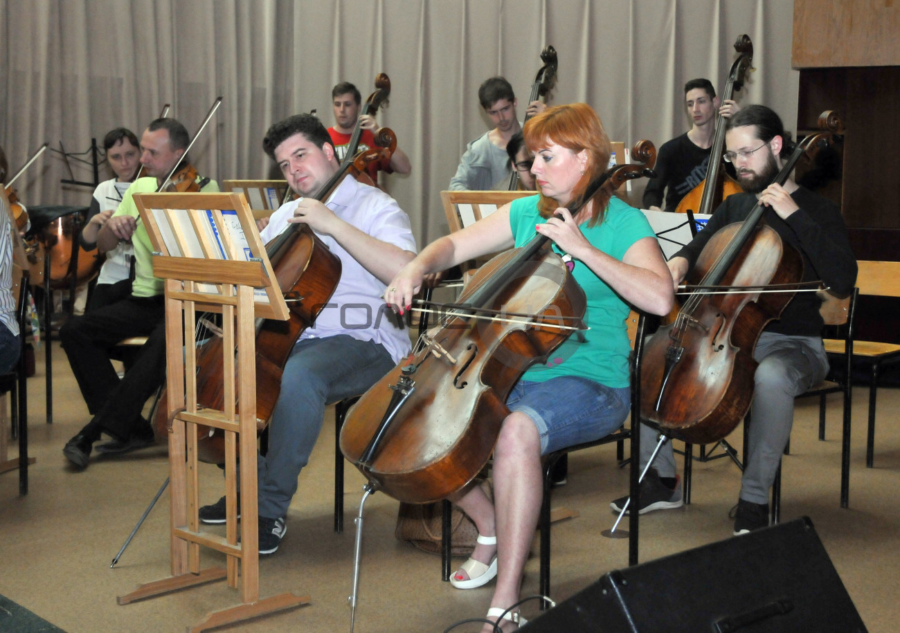 В Харькове проходят концерты выдающихся молодых музыкантов из четырёх стран: журналистов пригласили на репетицию